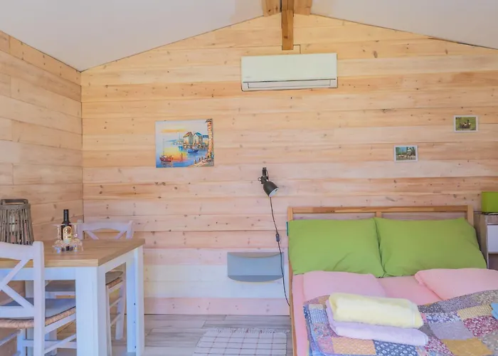 Holiday Home Matthaeus Am Corfutrail, Ferienoase Im Olivenhain 3 Km Zum Meer