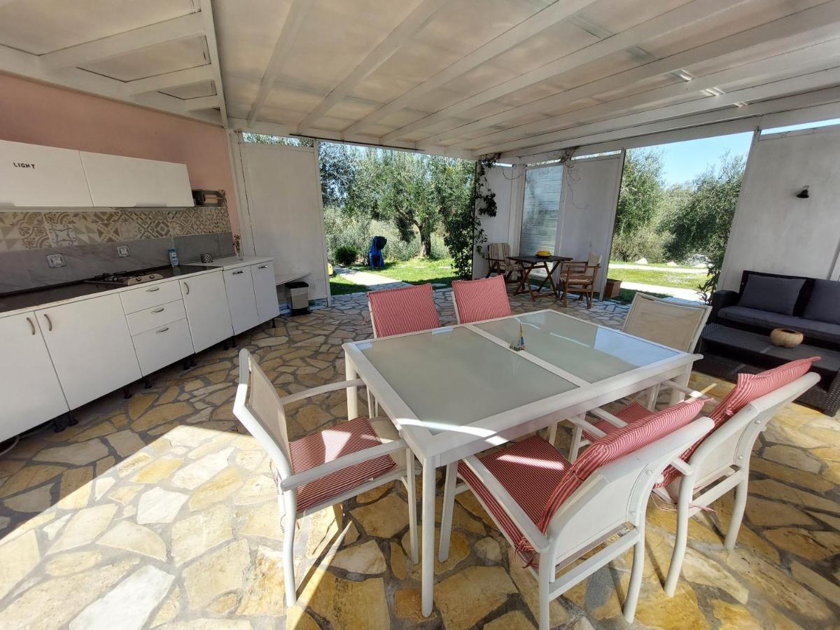 Holiday home Matthaeus Am Corfutrail, Ferienoase Im Olivenhain 3 Km Zum Giannades