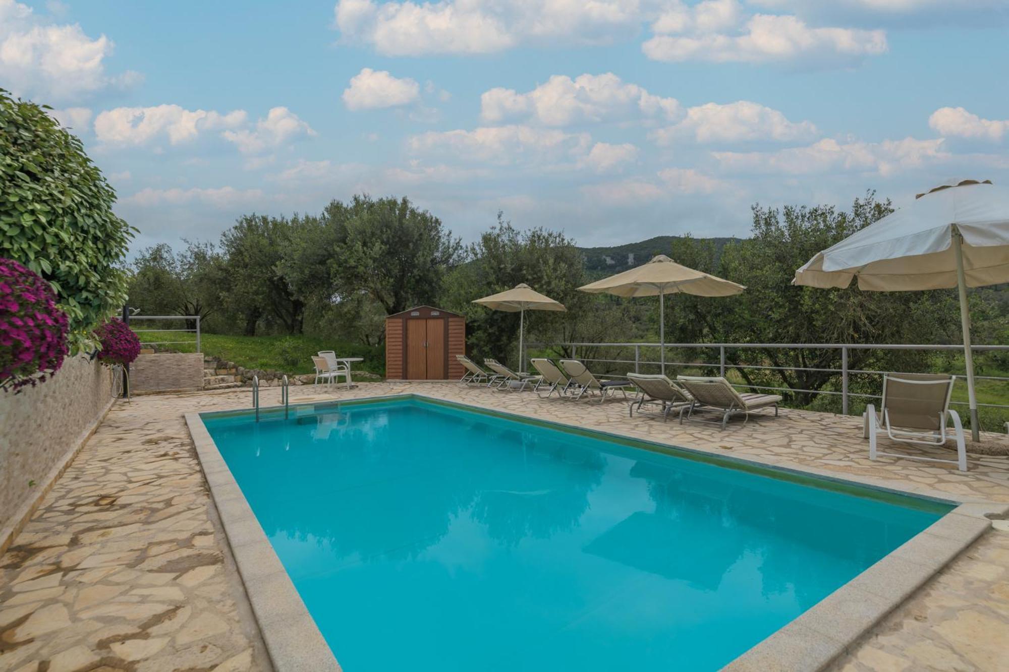 Matthaeus Am Corfutrail, Ferienoase Im Olivenhain 3 Km Zum